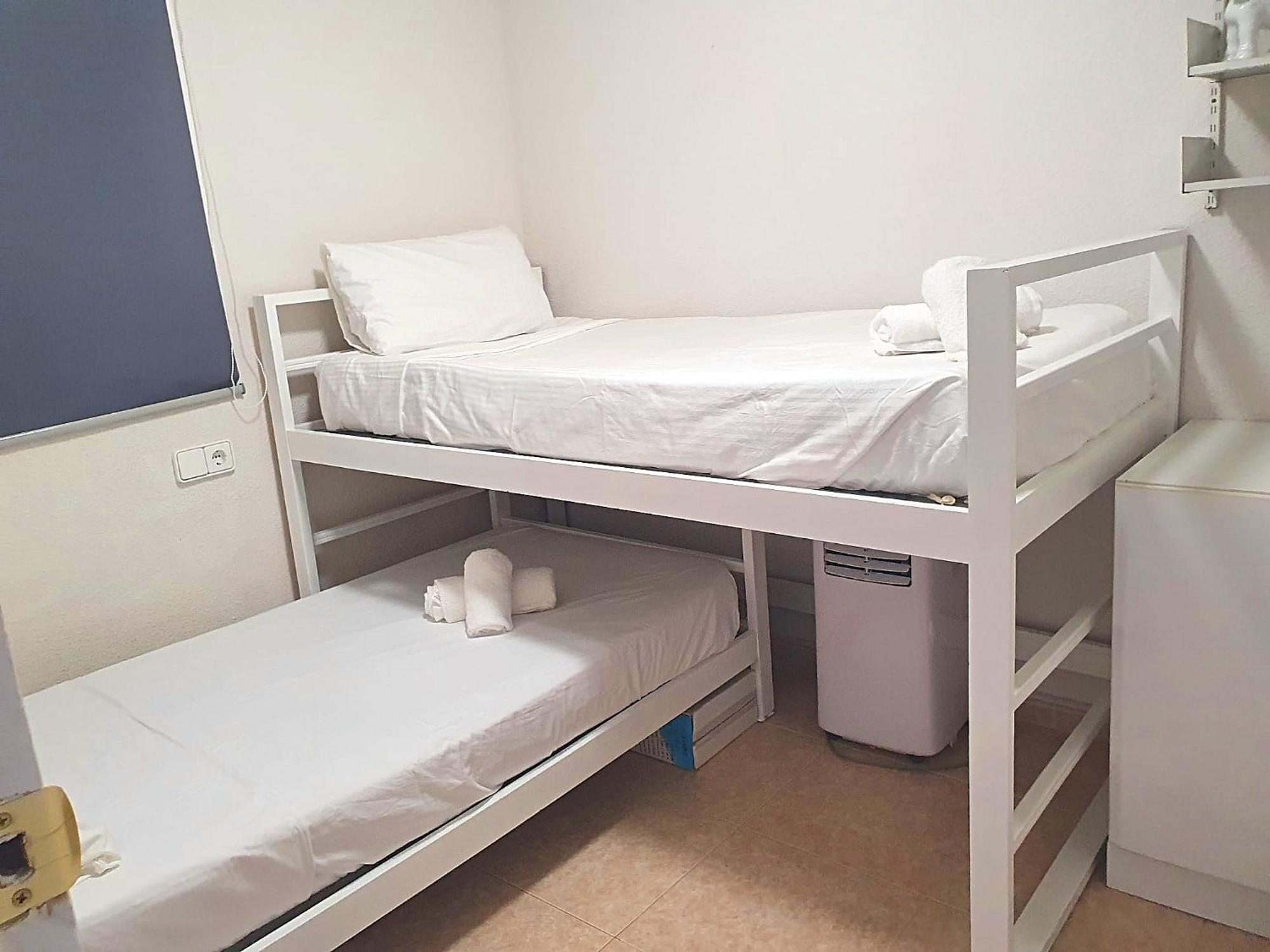 Three Bedrooms Apart In Benidorm Near Beach And Strip Exteriör bild
